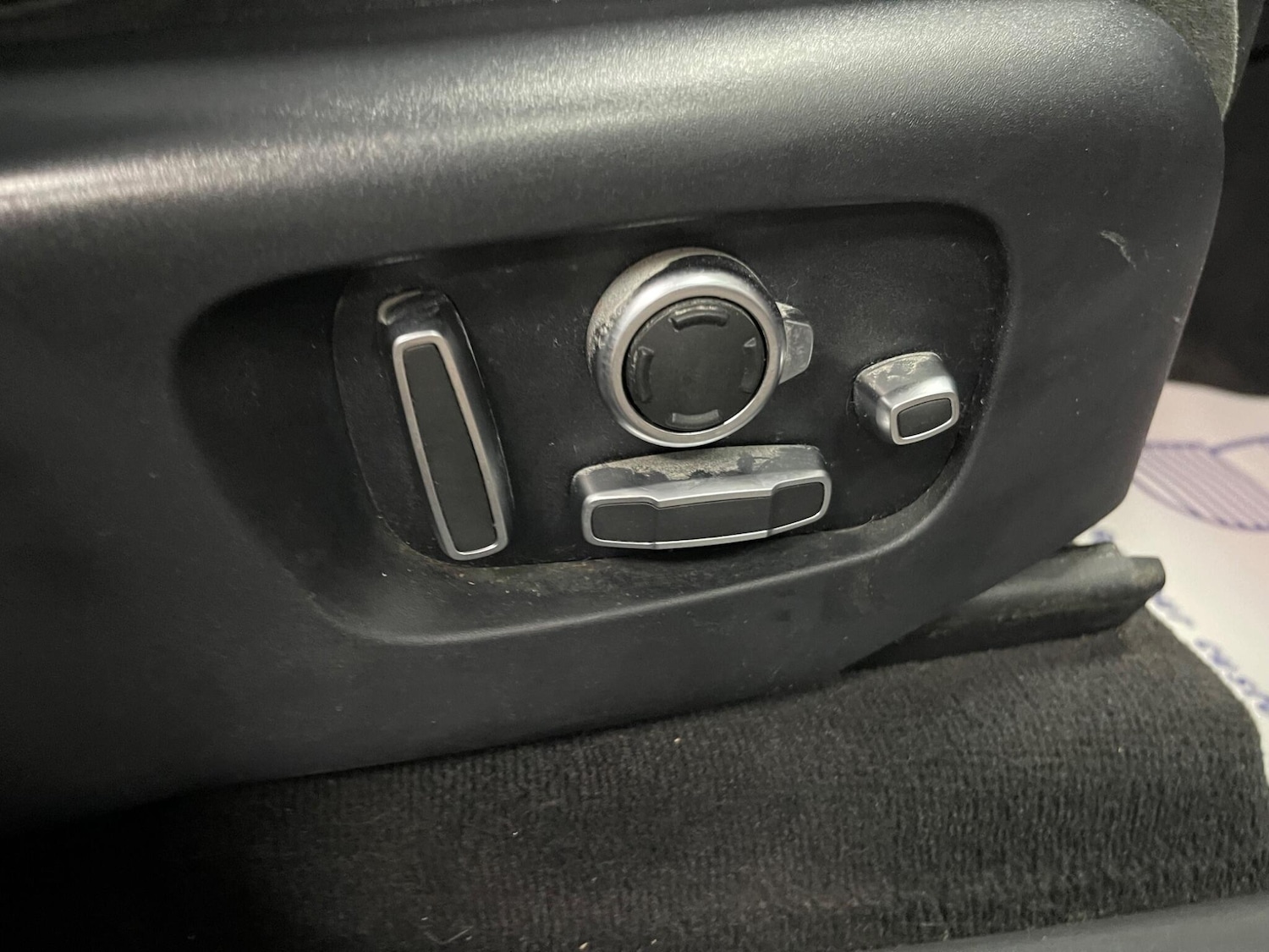 Used Land Rover Range Rover Velar 2019 for sale - 78204099: Photo 42