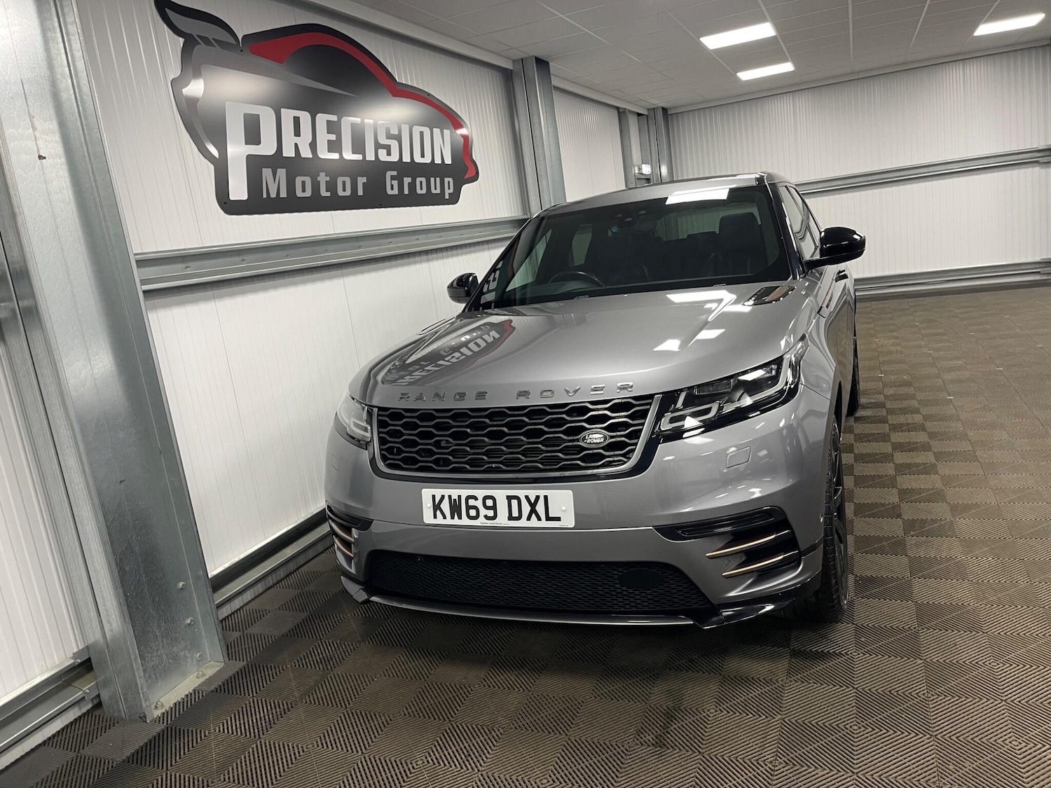 Used Land Rover Range Rover Velar 2019 for sale - 78204099: Photo 5