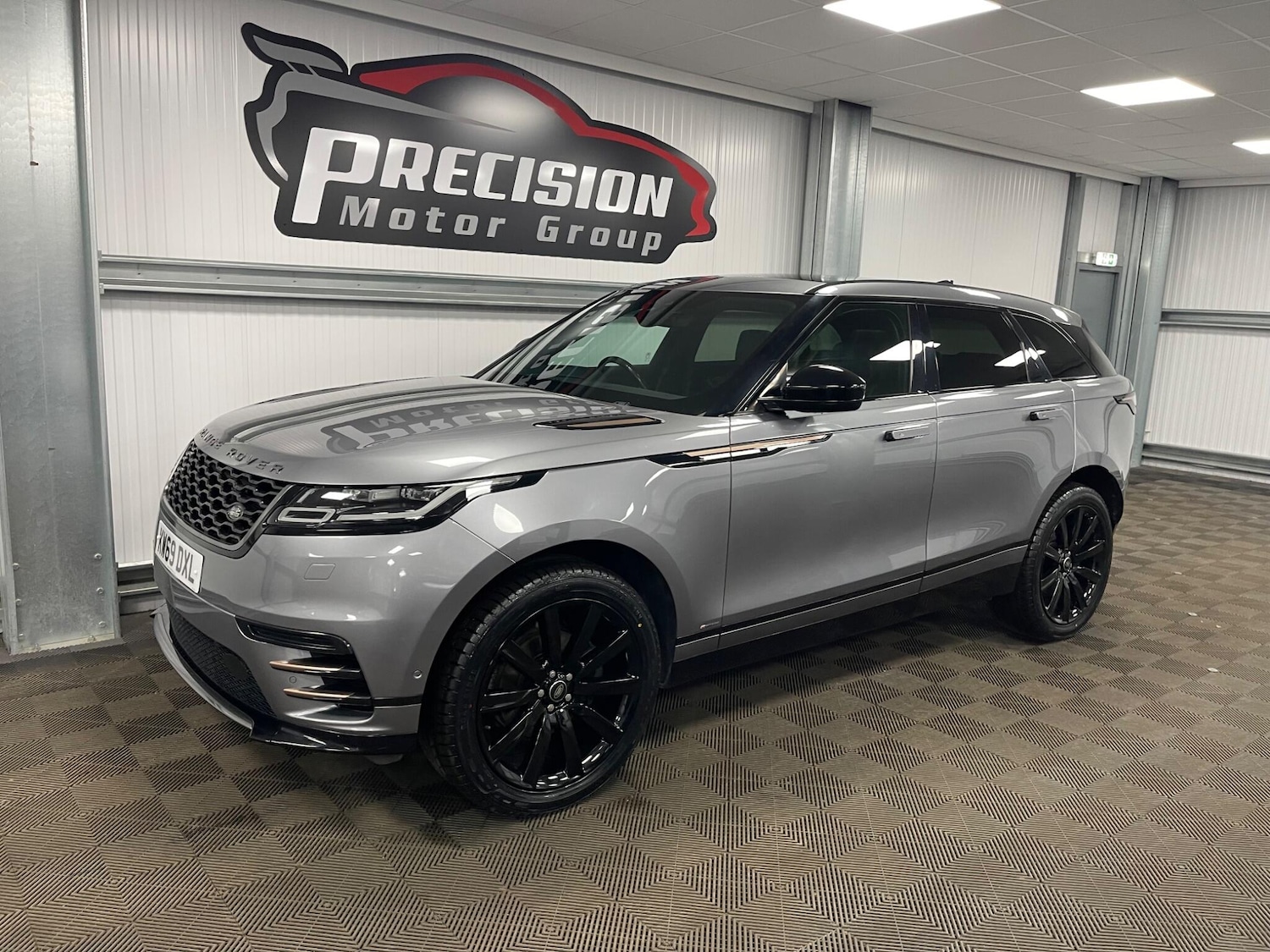 Used Land Rover Range Rover Velar 2019 for sale - 78204099: Photo 9