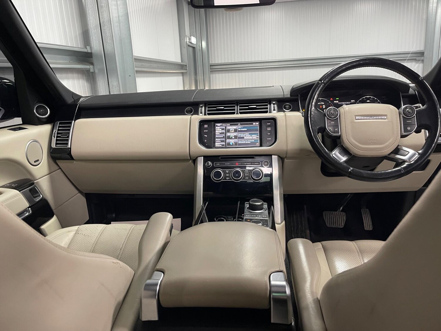 Used Land Rover Range Rover for sale - 77940714: Photo 31