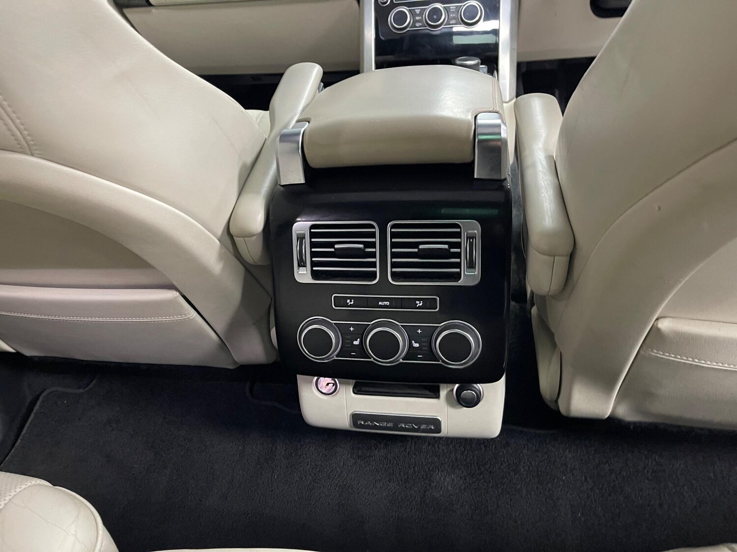 Used Land Rover Range Rover for sale - 77940714: Photo 40