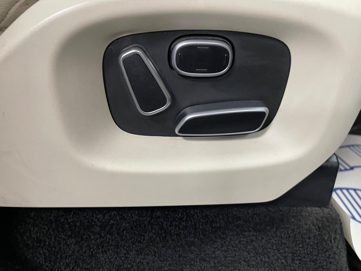 Used Land Rover Range Rover for sale - 77940714: Photo 42