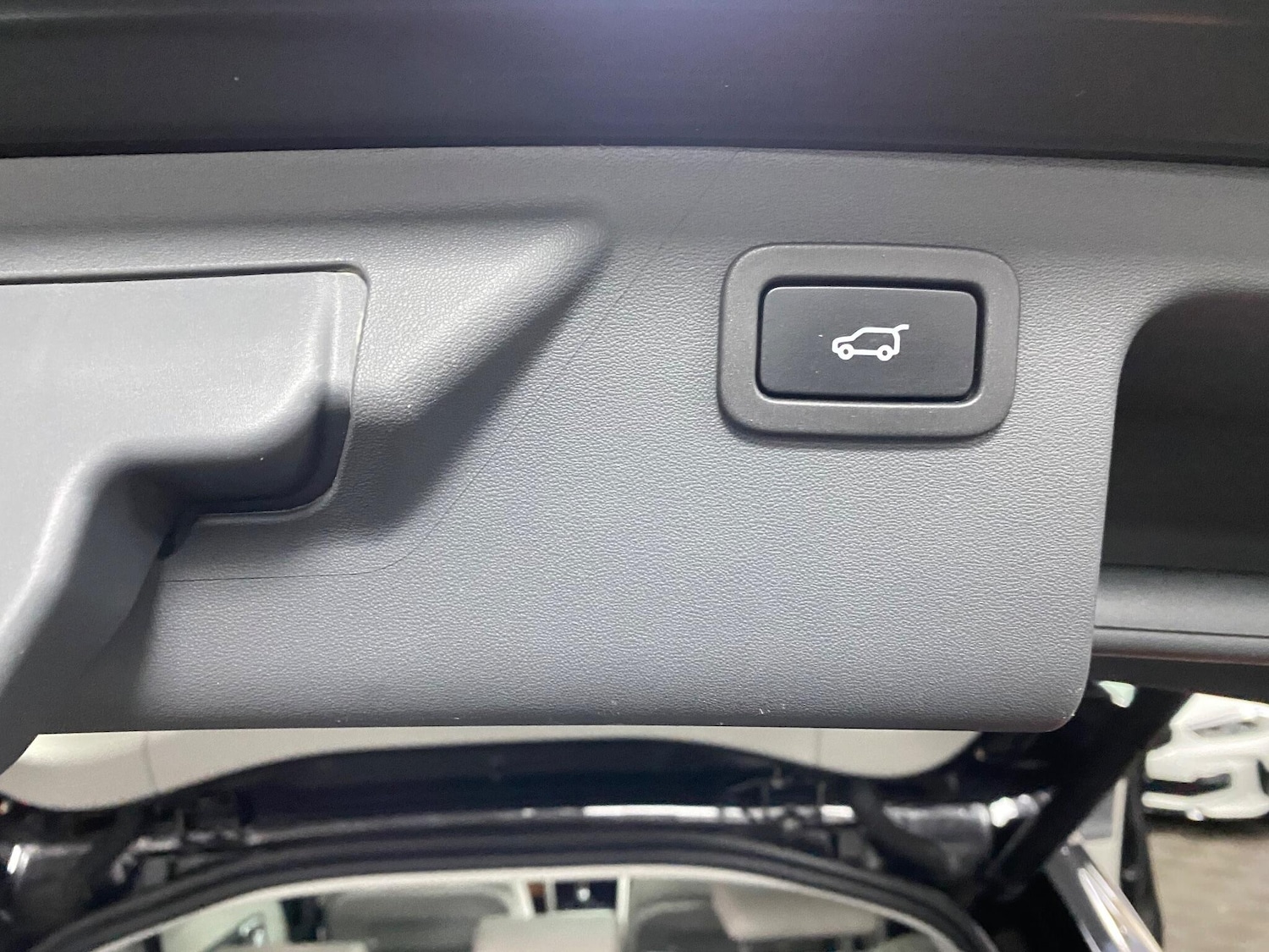 Used Land Rover Discovery Sport 2018 for sale - 76527875: Photo 43