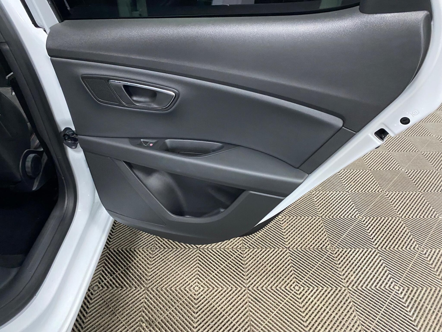 Used SEAT Leon 2019 for sale - 77143080: Photo 41