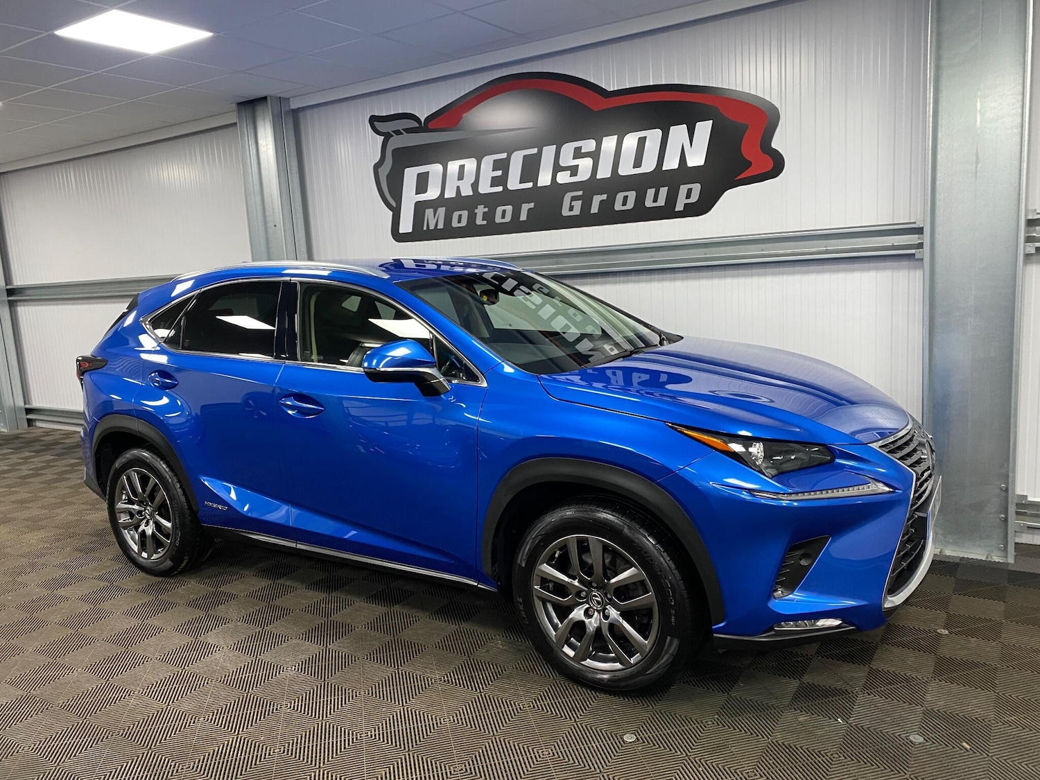 Used Lexus NX 2018 for sale - 76994492: Photo 4