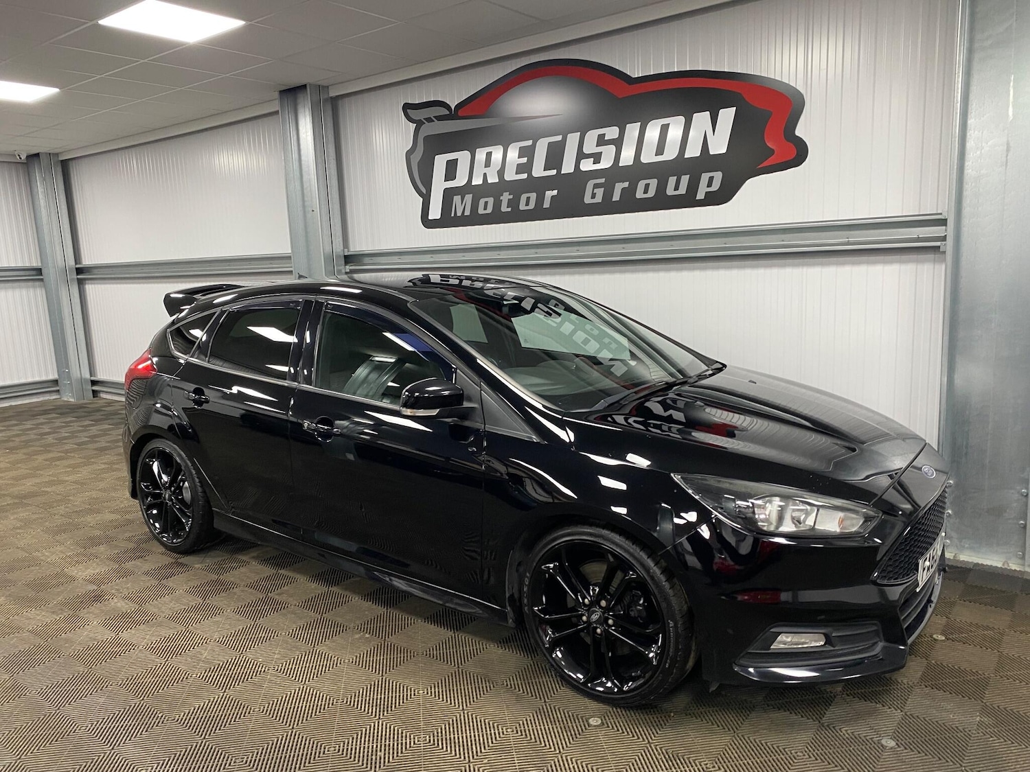 Used Ford Focus 2016 for sale - 76742549: Photo 3
