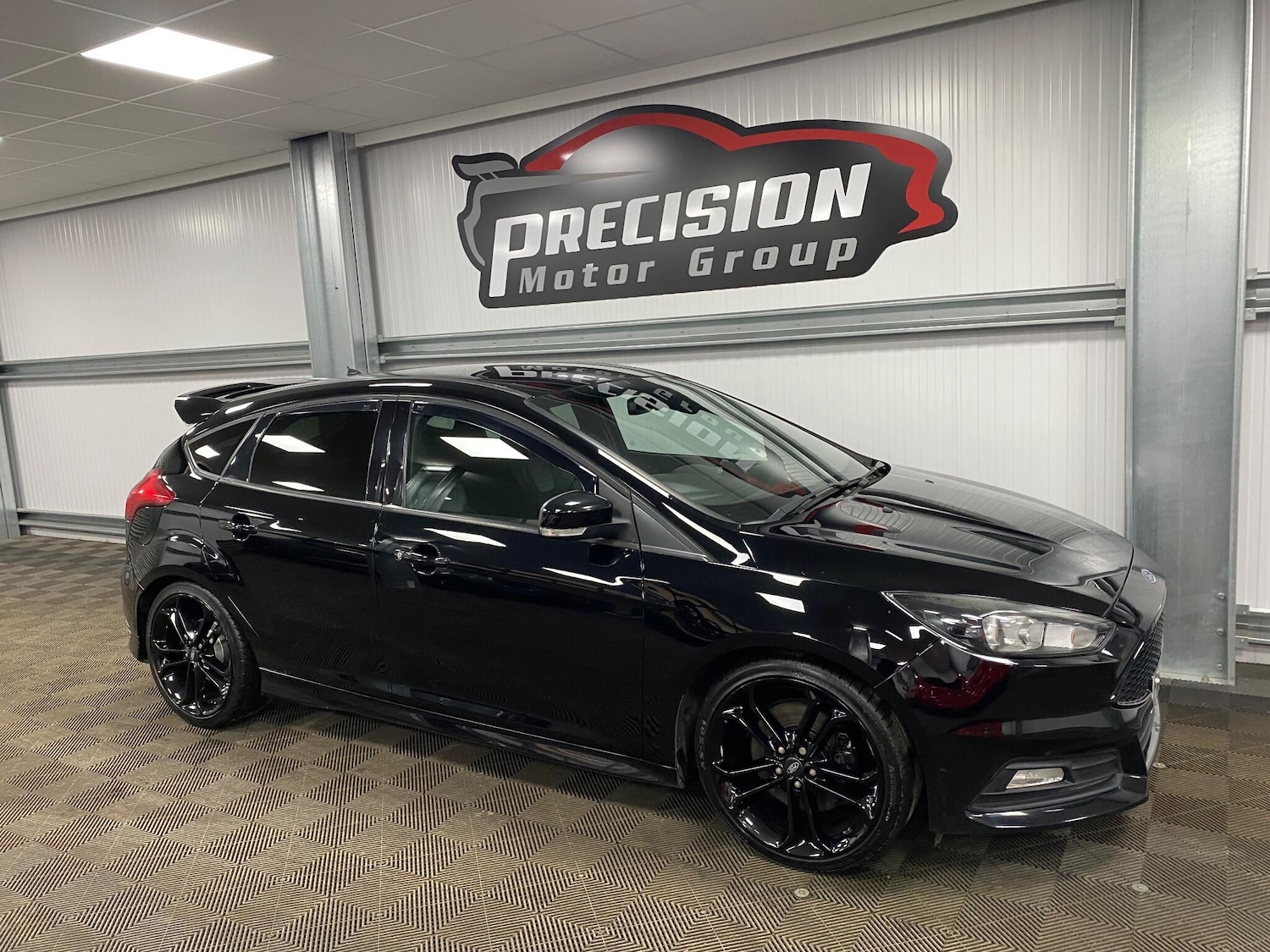 Used Ford Focus 2016 for sale - 76742549: Photo 5