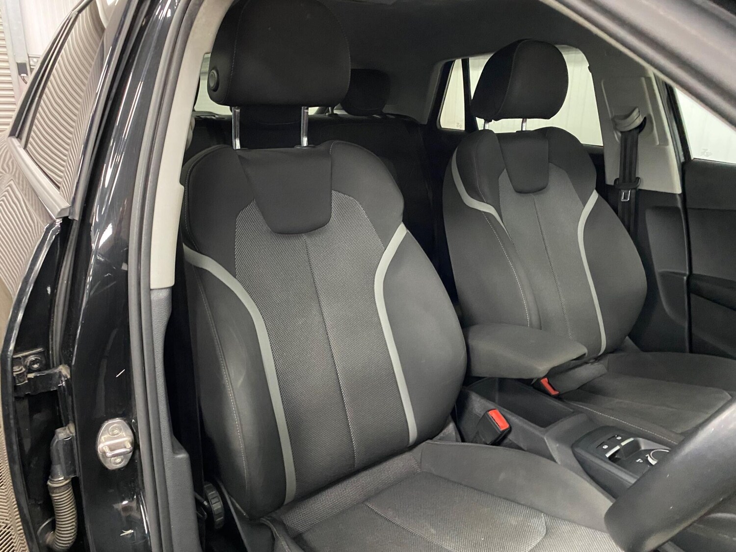 Used Audi Q2 2018 for sale - 76592870: Photo 33