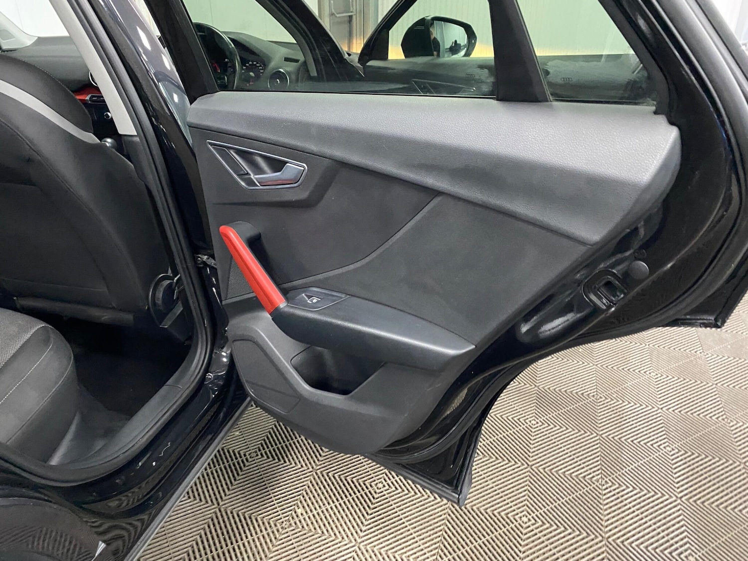 Used Audi Q2 2018 for sale - 76592870: Photo 36