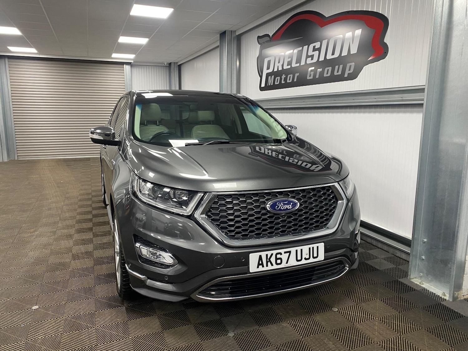 Used Ford Edge 2017 for sale - 76992256: Photo 3