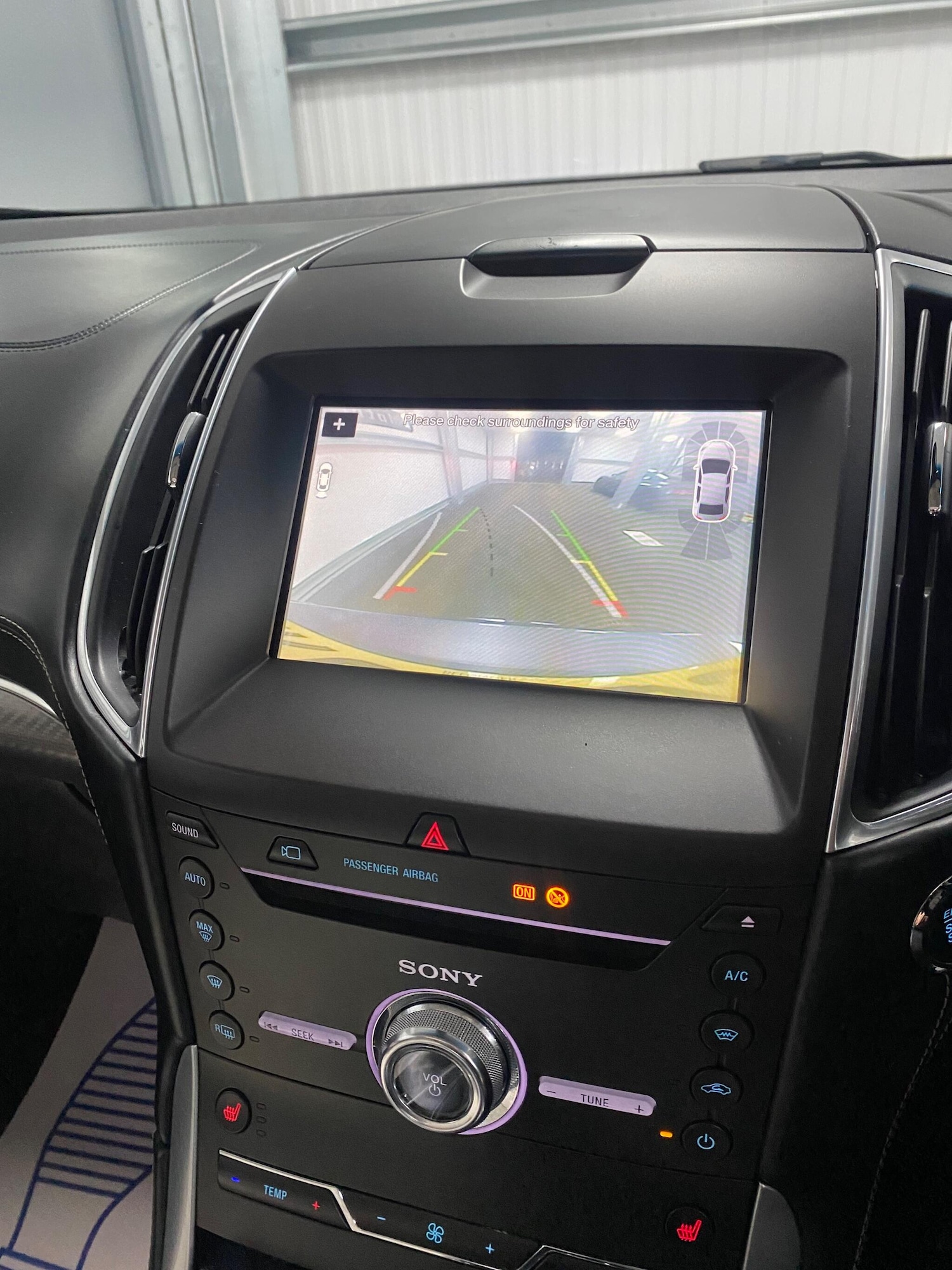 Used Ford Edge 2017 for sale - 76992256: Photo 45