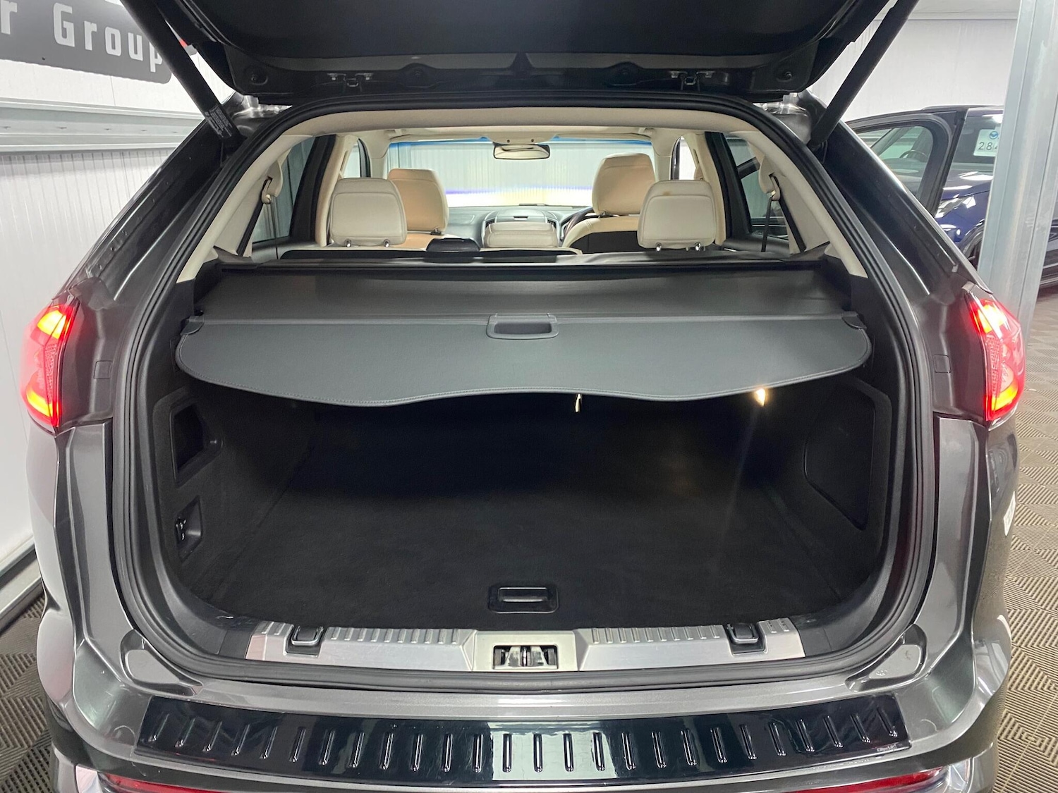 Used Ford Edge 2017 for sale - 76992256: Photo 48