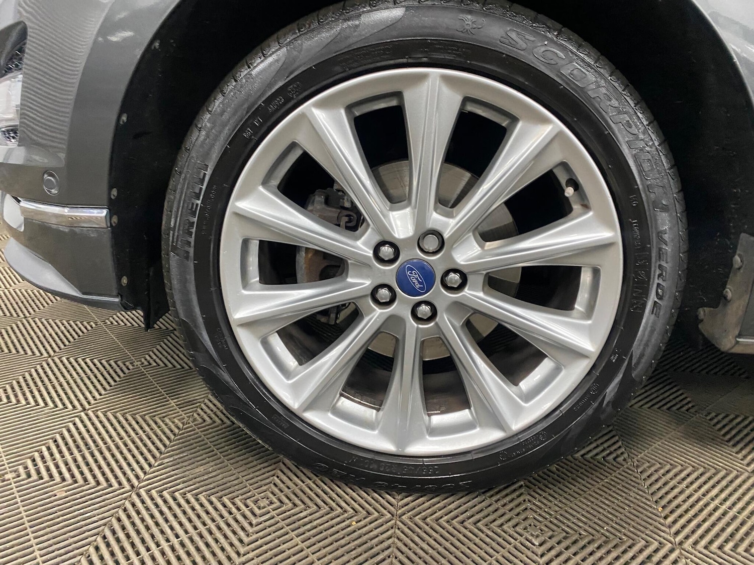 Used Ford Edge 2017 for sale - 76992256: Photo 52