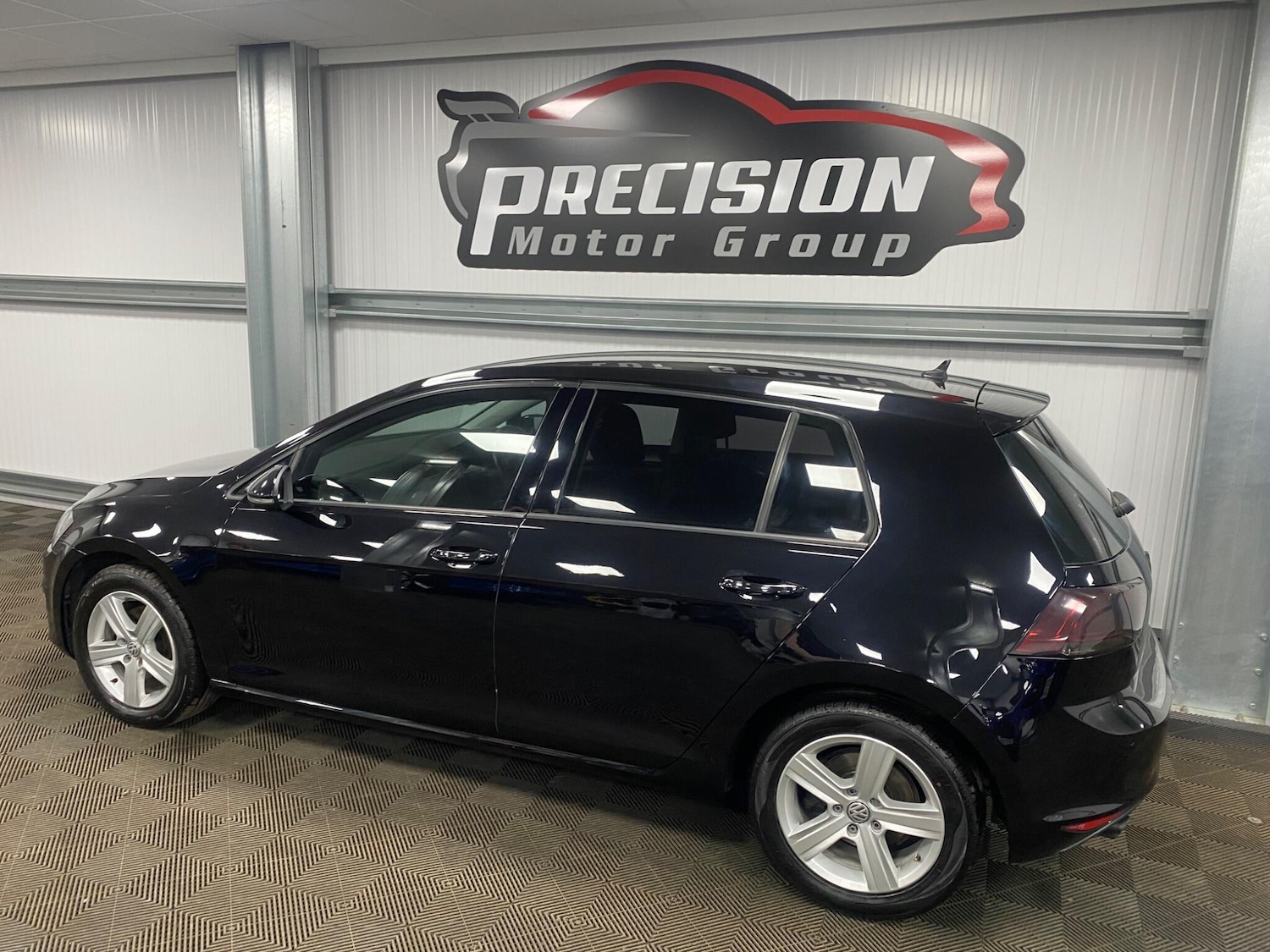 Used Volkswagen Golf 2016 for sale - 76409416: Photo 15