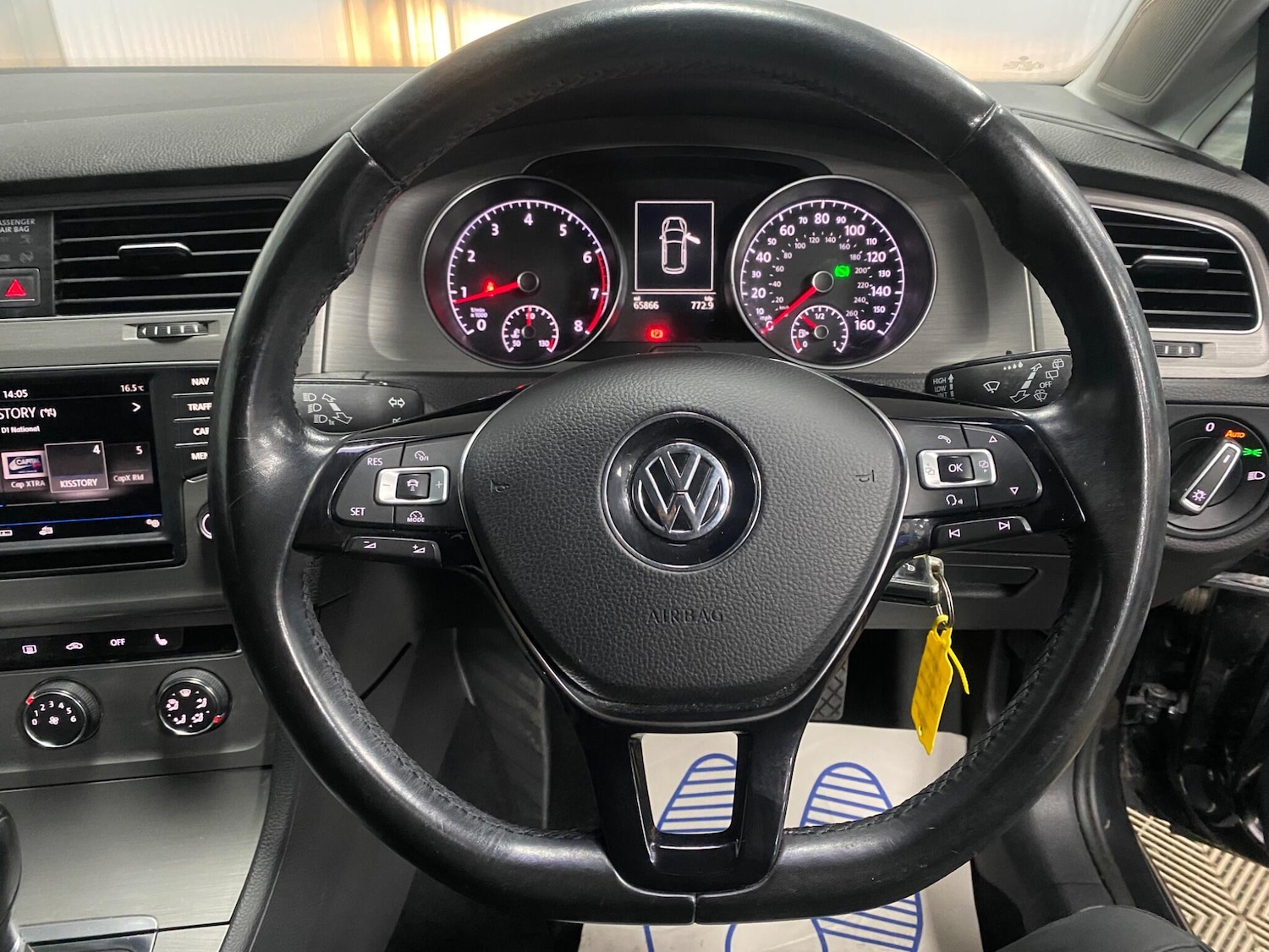 Used Volkswagen Golf 2016 for sale - 76409416: Photo 37