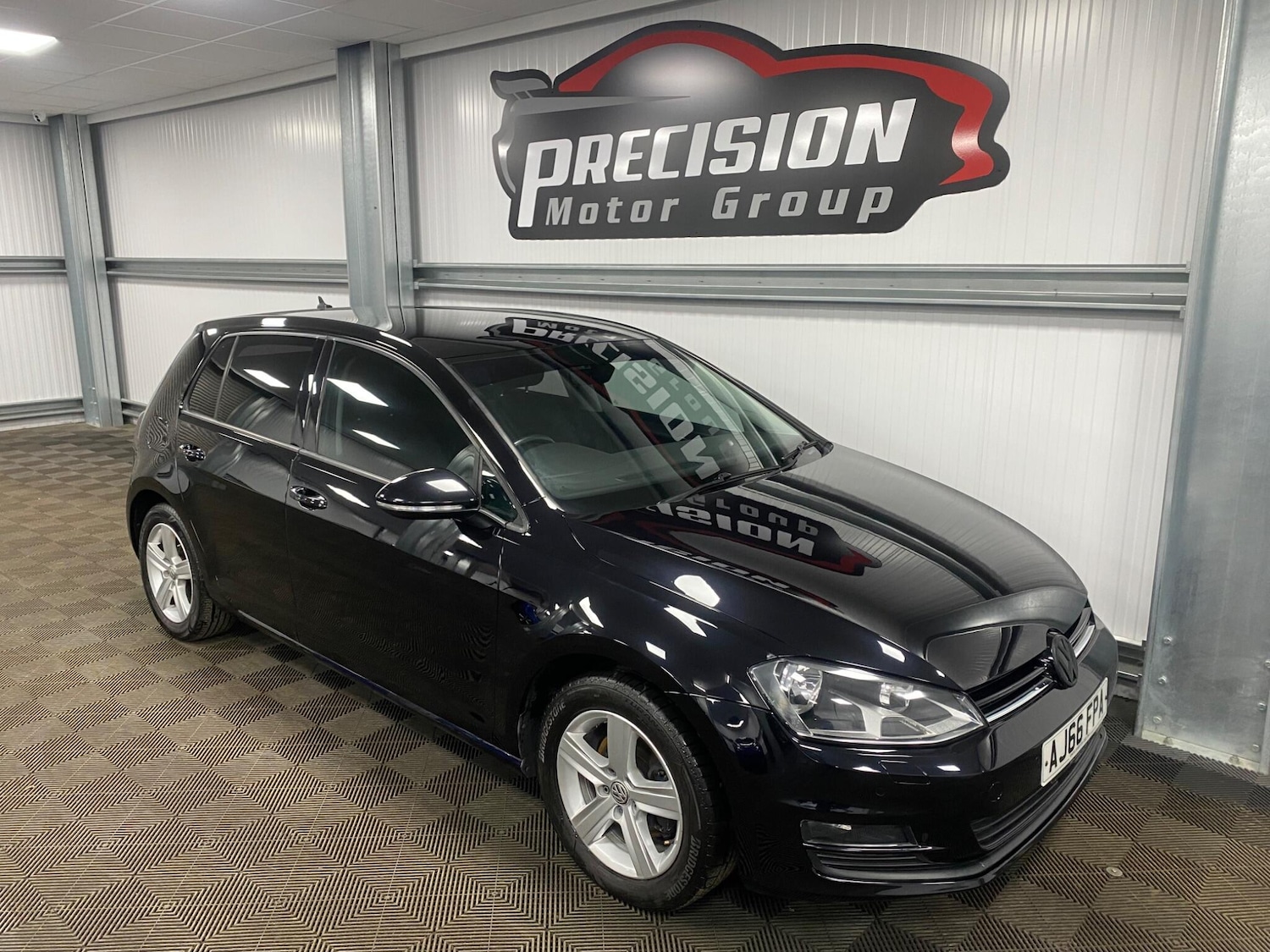 Used Volkswagen Golf 2016 for sale - 76409416: Photo 6