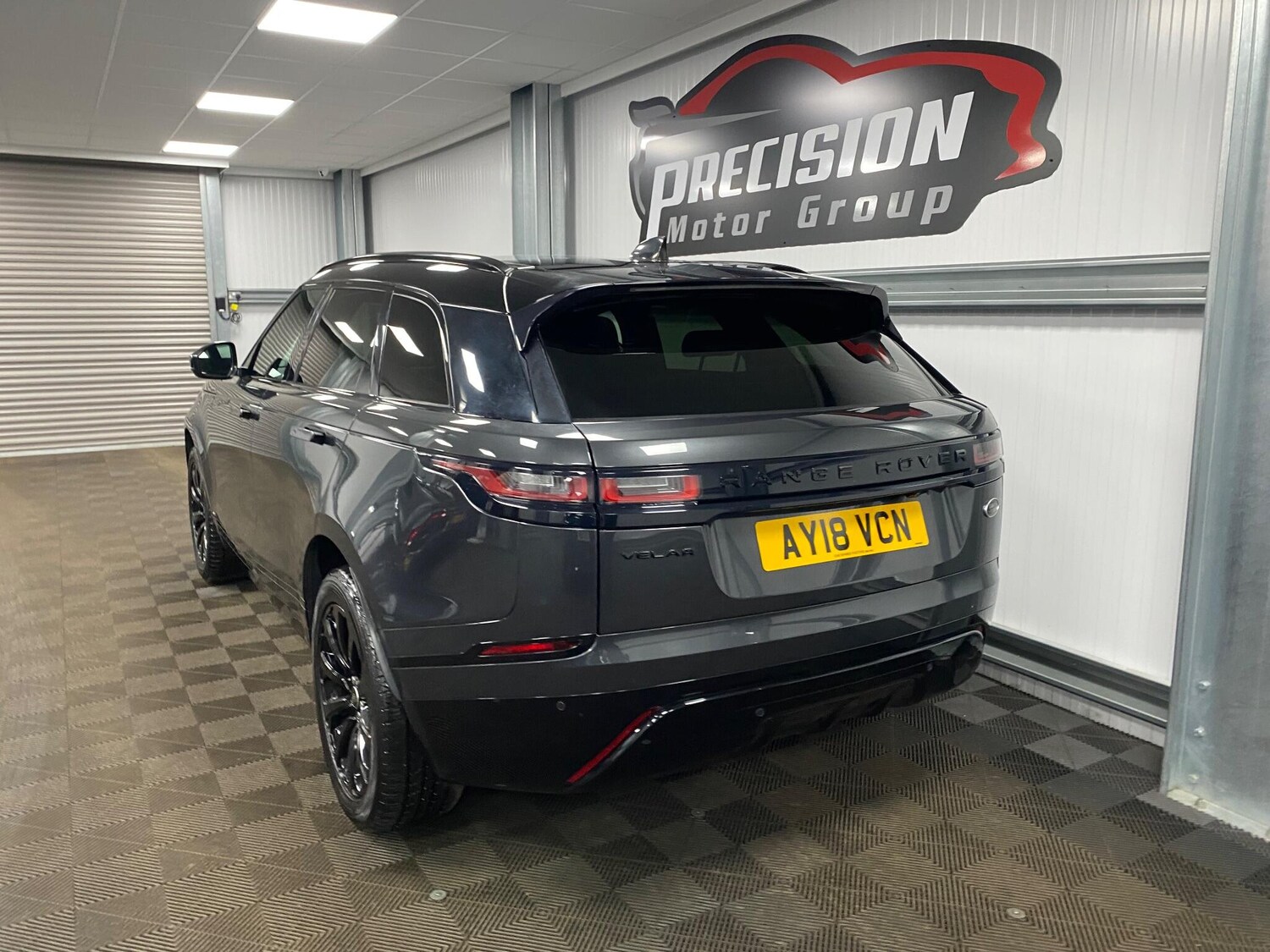 Used Land Rover Range Rover Velar 2018 for sale - 77704623: Photo 12