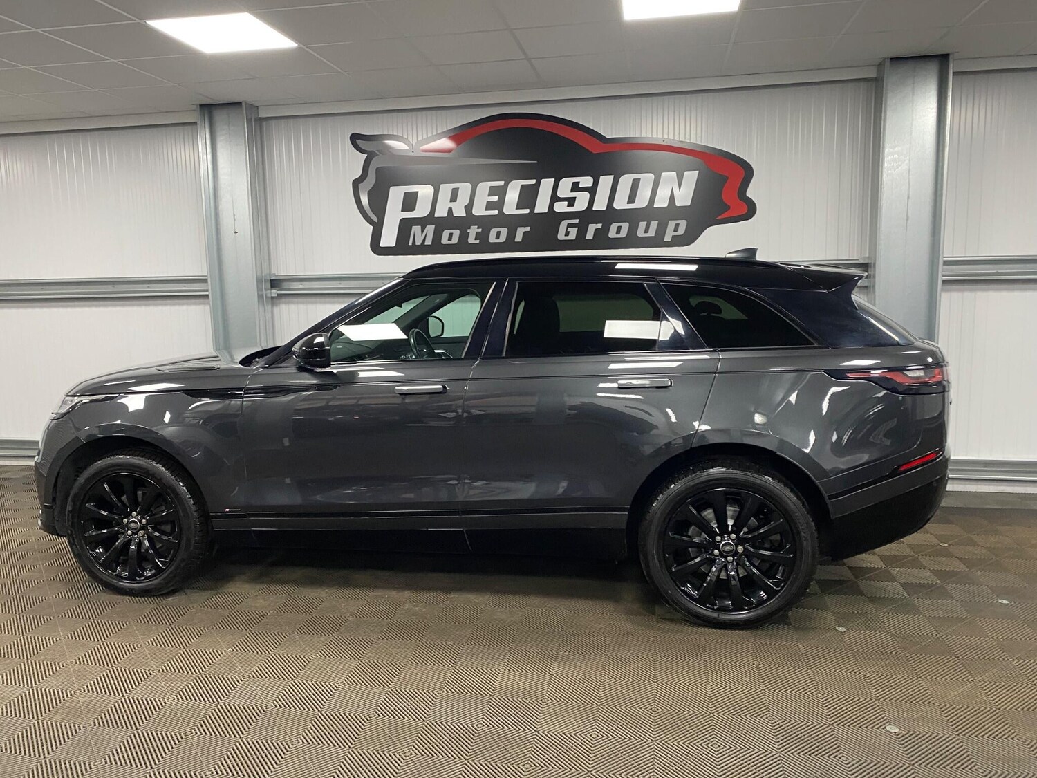 Used Land Rover Range Rover Velar 2018 for sale - 77704623: Photo 15