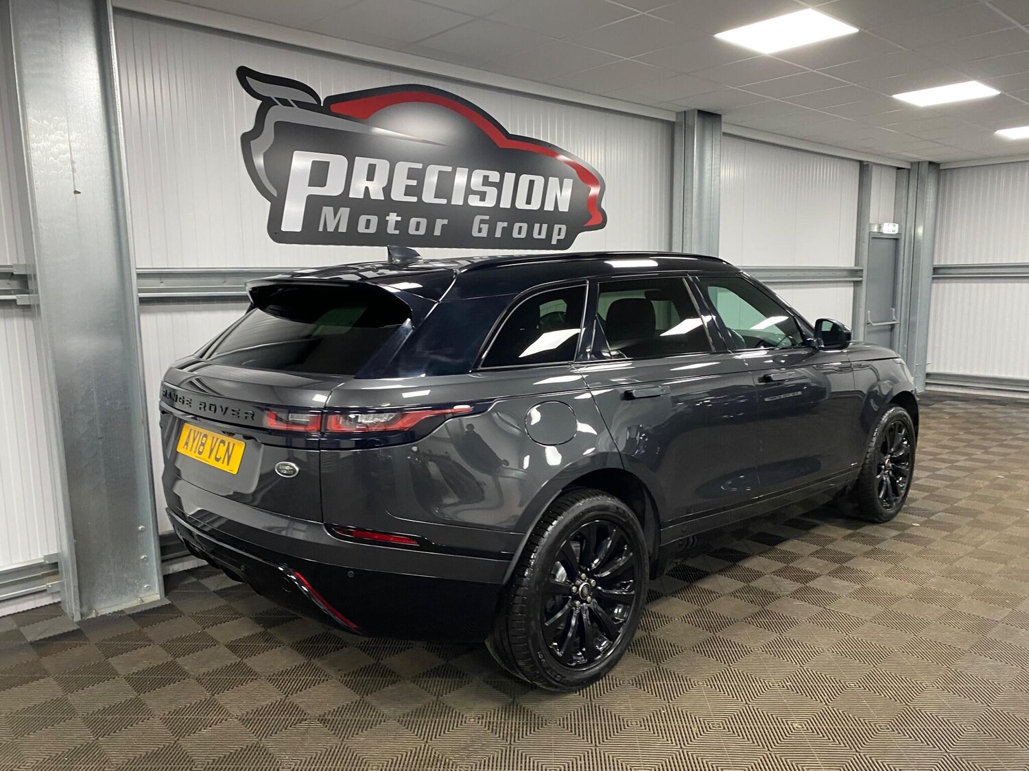 Used Land Rover Range Rover Velar 2018 for sale - 77704623: Photo 28