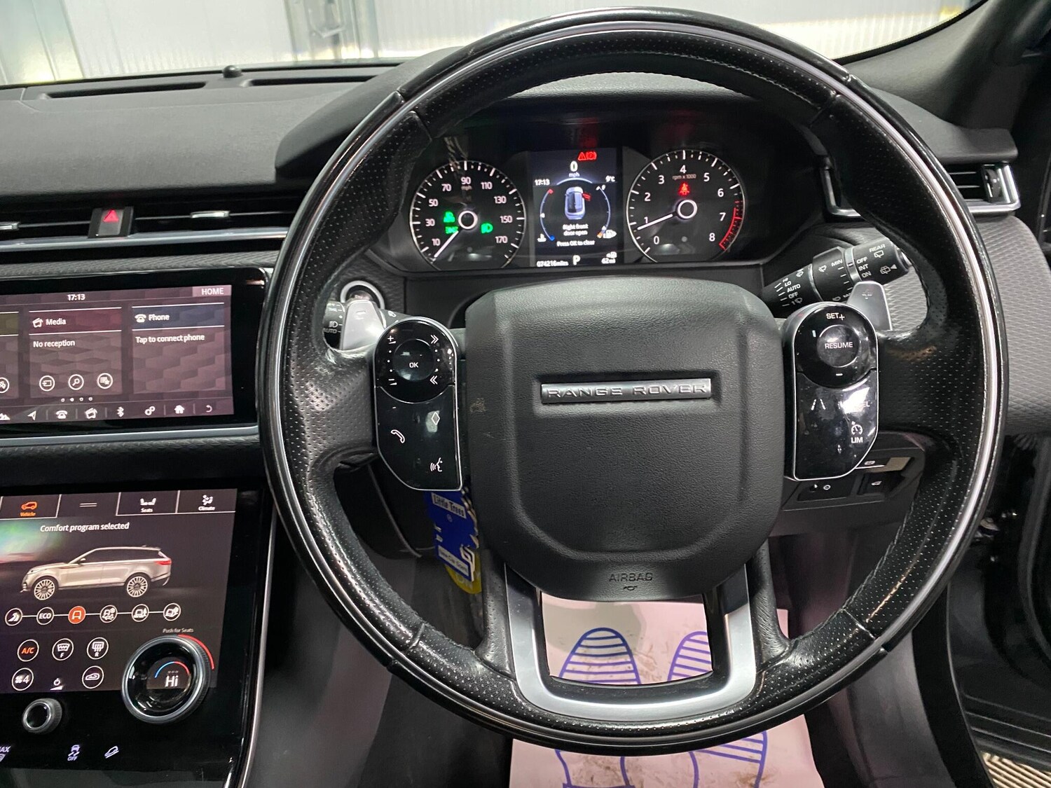 Used Land Rover Range Rover Velar 2018 for sale - 77704623: Photo 32