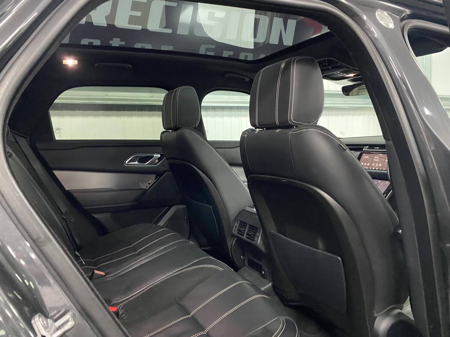 Used Land Rover Range Rover Velar 2018 for sale - 77704623: Photo 37