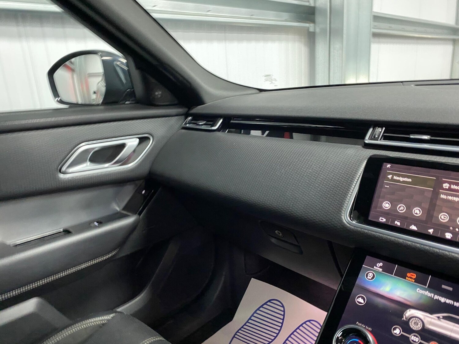 Used Land Rover Range Rover Velar 2018 for sale - 77704623: Photo 42