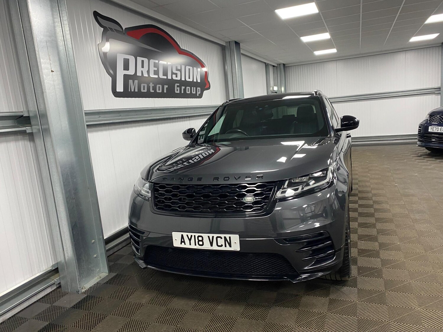 Used Land Rover Range Rover Velar 2018 for sale - 77704623: Photo 6