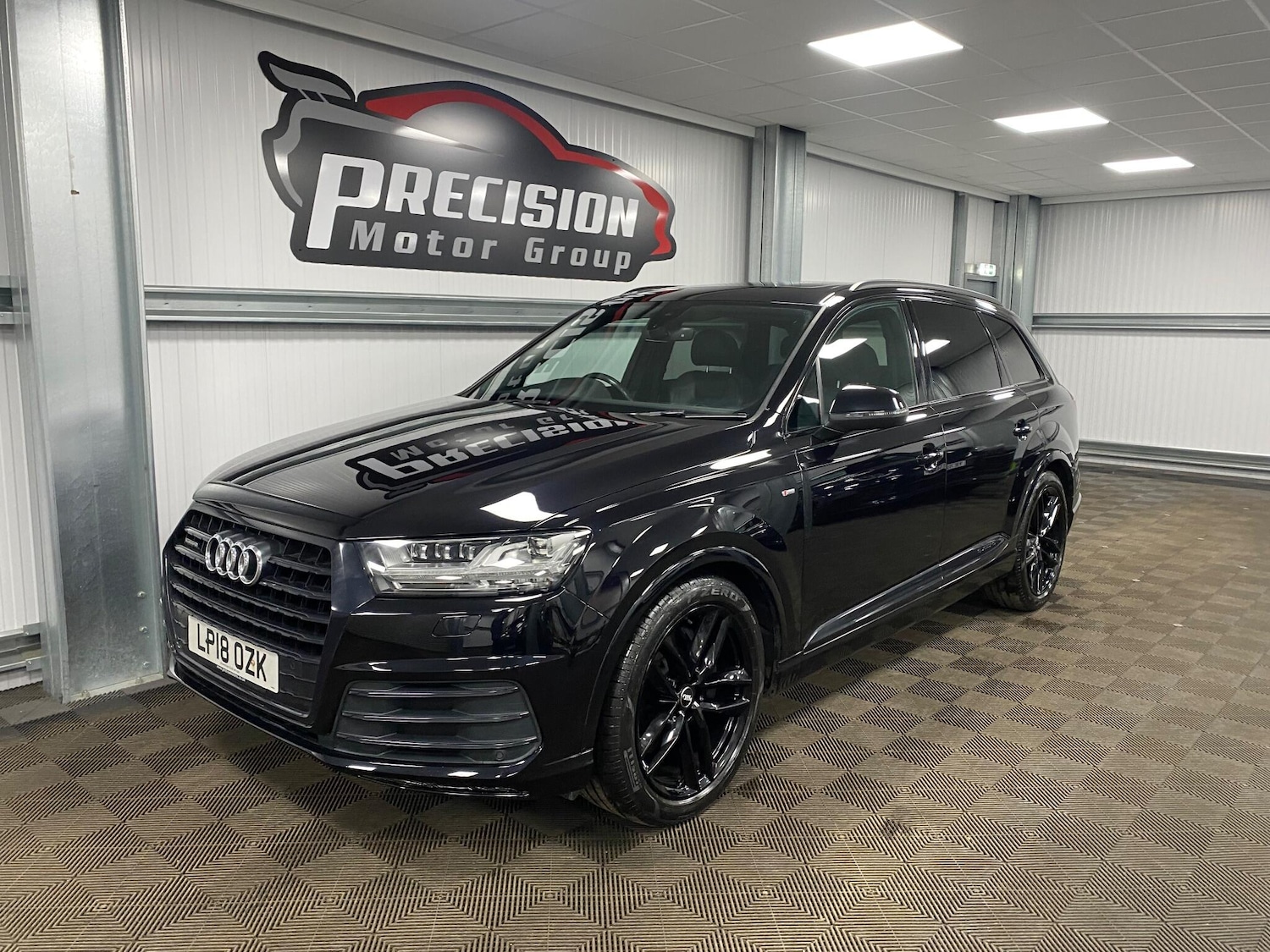 Used Audi Q7 2018 for sale - 76658131: Photo 10