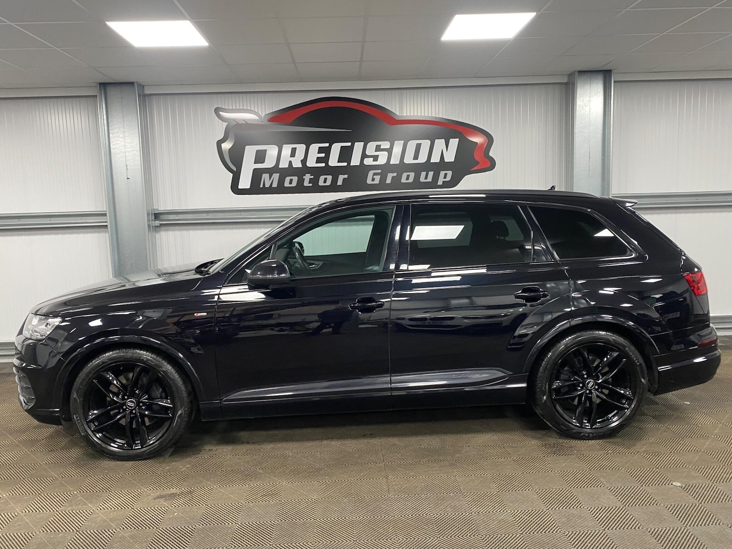 Used Audi Q7 2018 for sale - 76658131: Photo 15