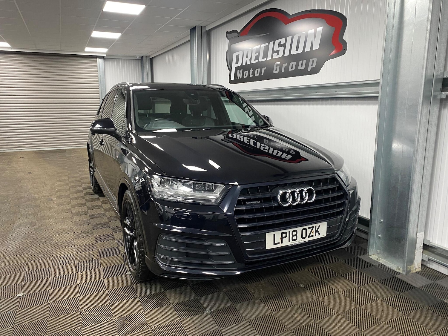 Used Audi Q7 2018 for sale - 76658131: Photo 2