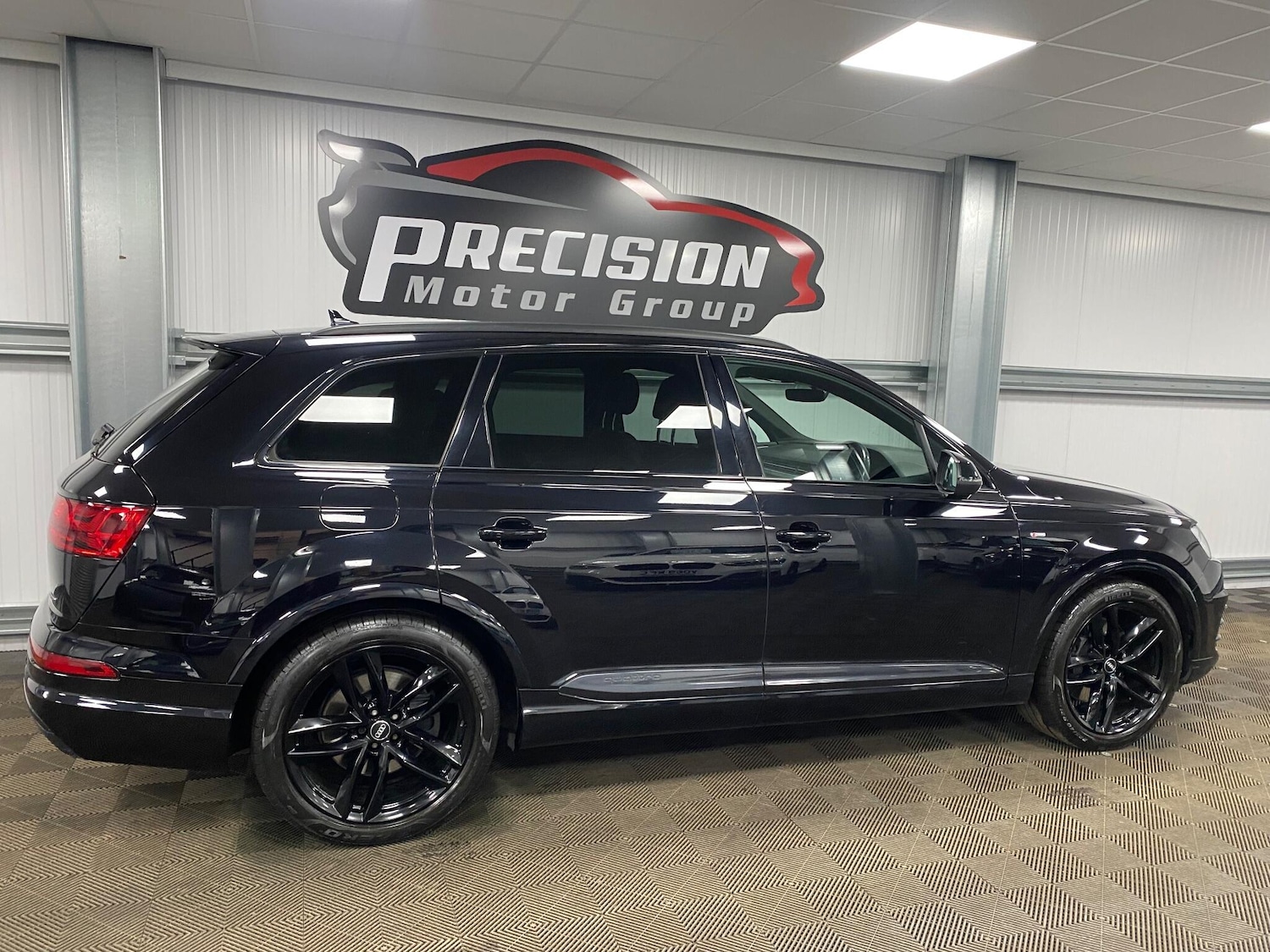 Used Audi Q7 2018 for sale - 76658131: Photo 27