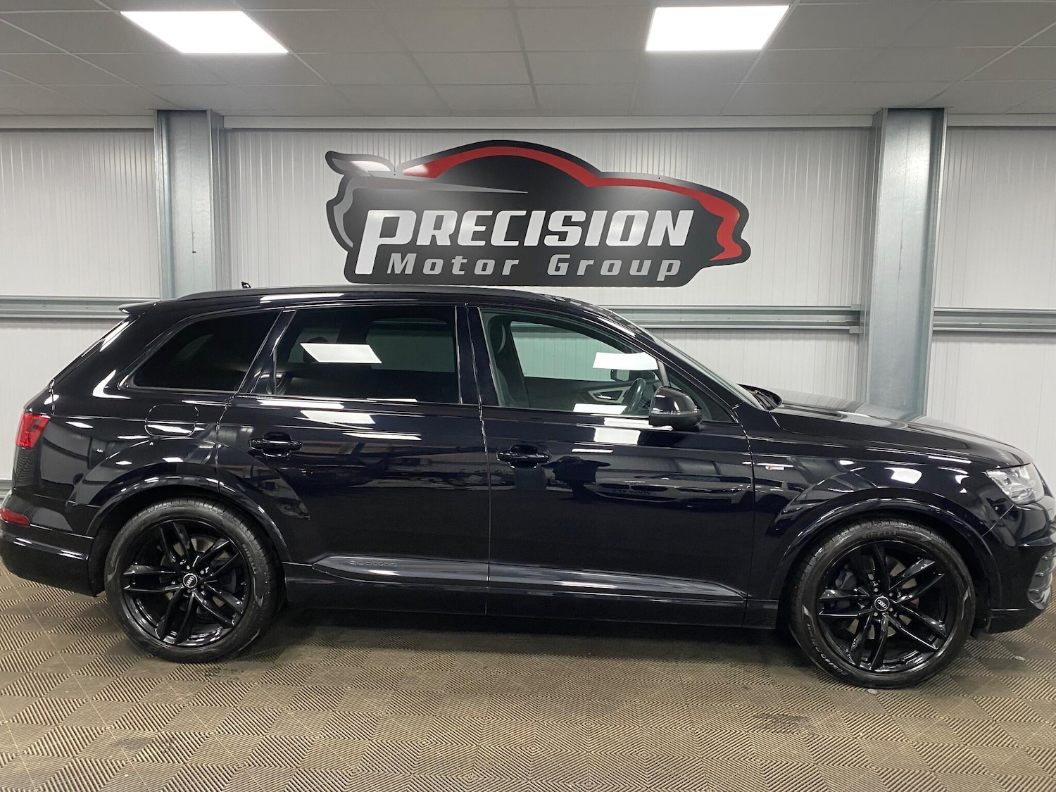 Used Audi Q7 2018 for sale - 76658131: Photo 29