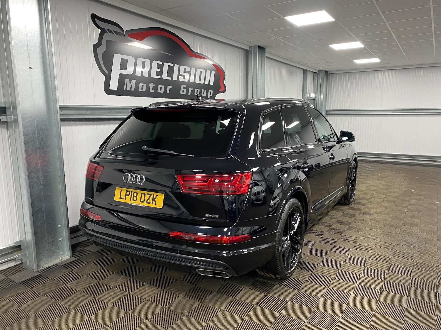 Used Audi Q7 2018 for sale - 76658131: Photo 31