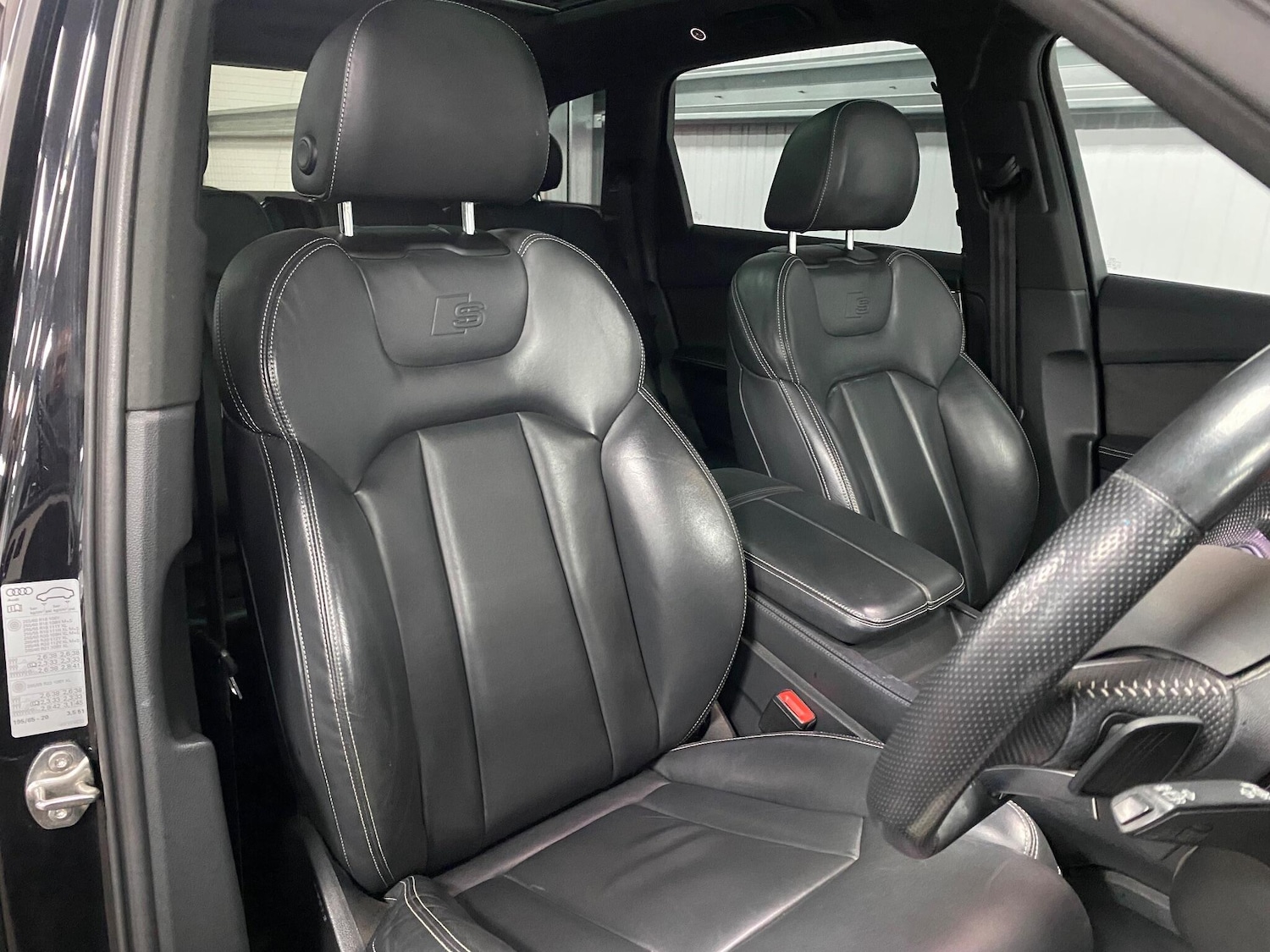 Used Audi Q7 2018 for sale - 76658131: Photo 46