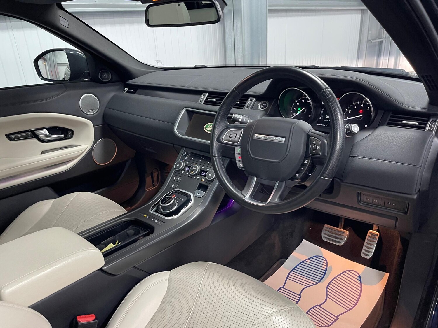 Used Land Rover Range Rover Evoque for sale - 77853807: Photo 32