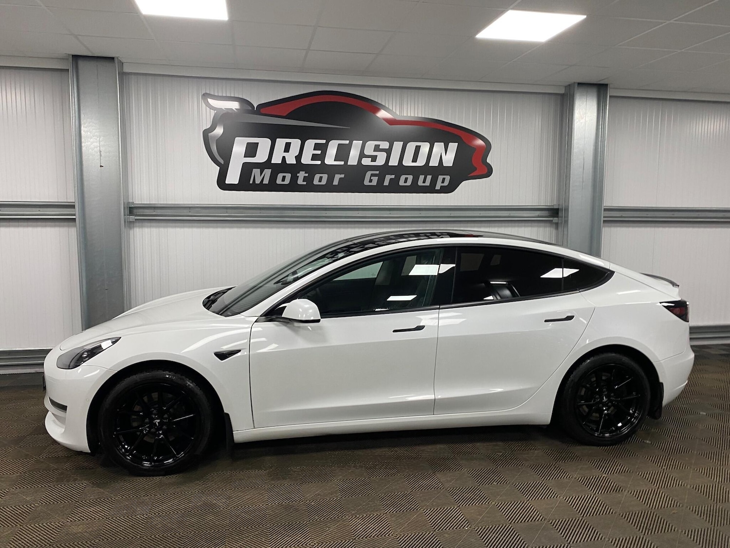 Used Tesla Model 3 2020 for sale - 76887347: Photo 22