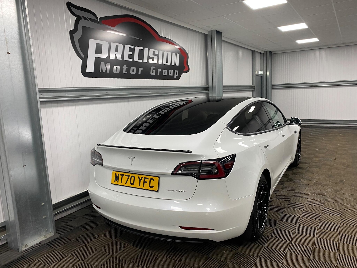 Used Tesla Model 3 2020 for sale - 76887347: Photo 32