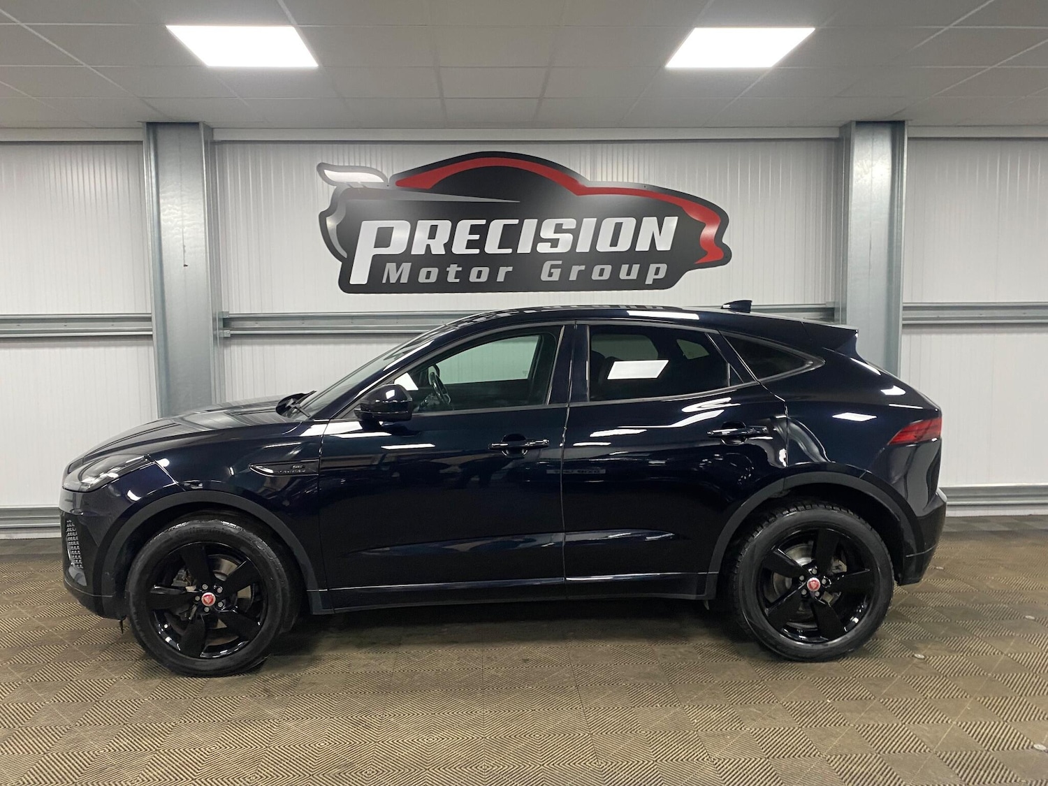 Used Jaguar E-Pace 2018 for sale - 77039812: Photo 17