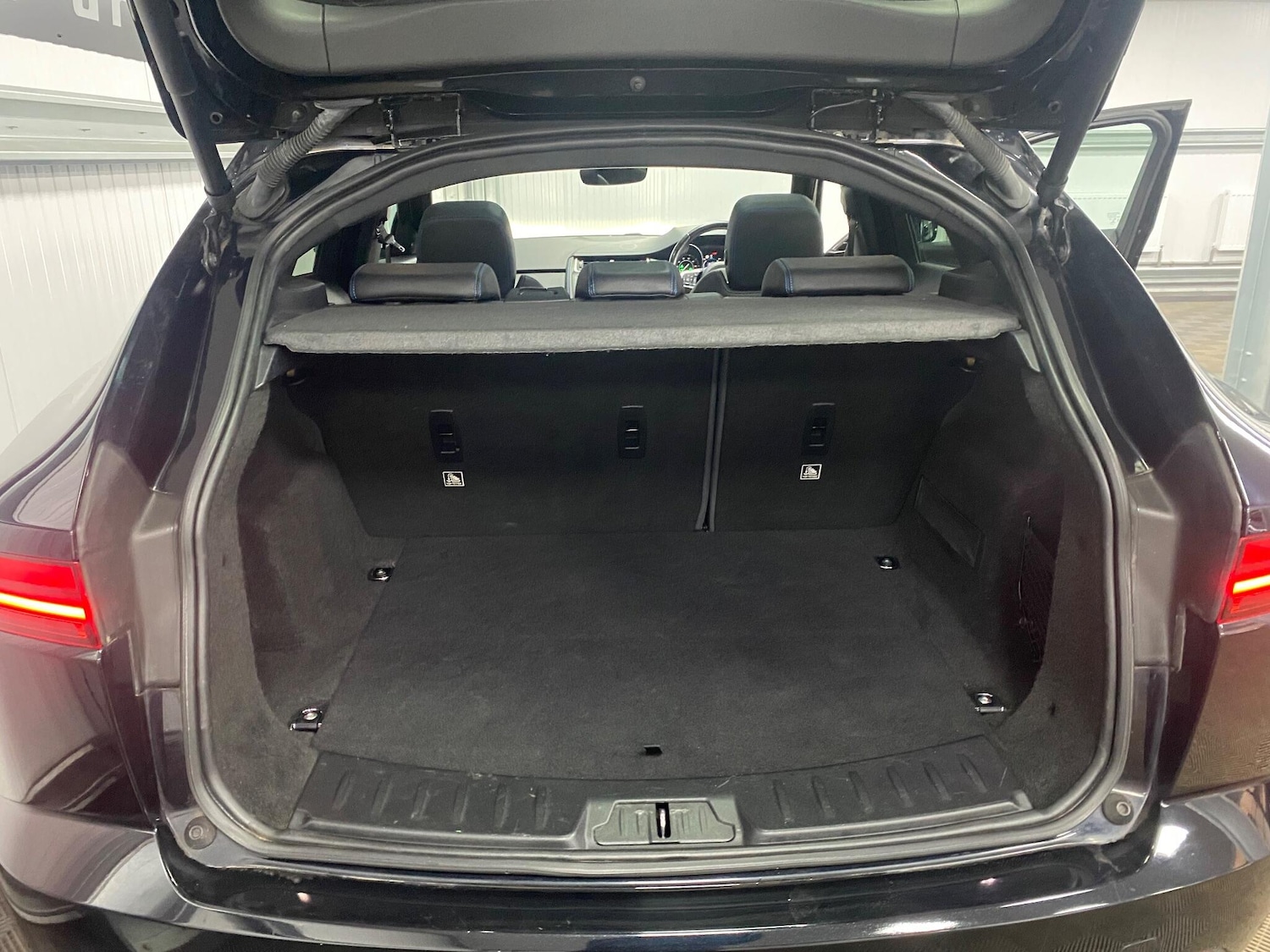 Used Jaguar E-Pace 2018 for sale - 77039812: Photo 51