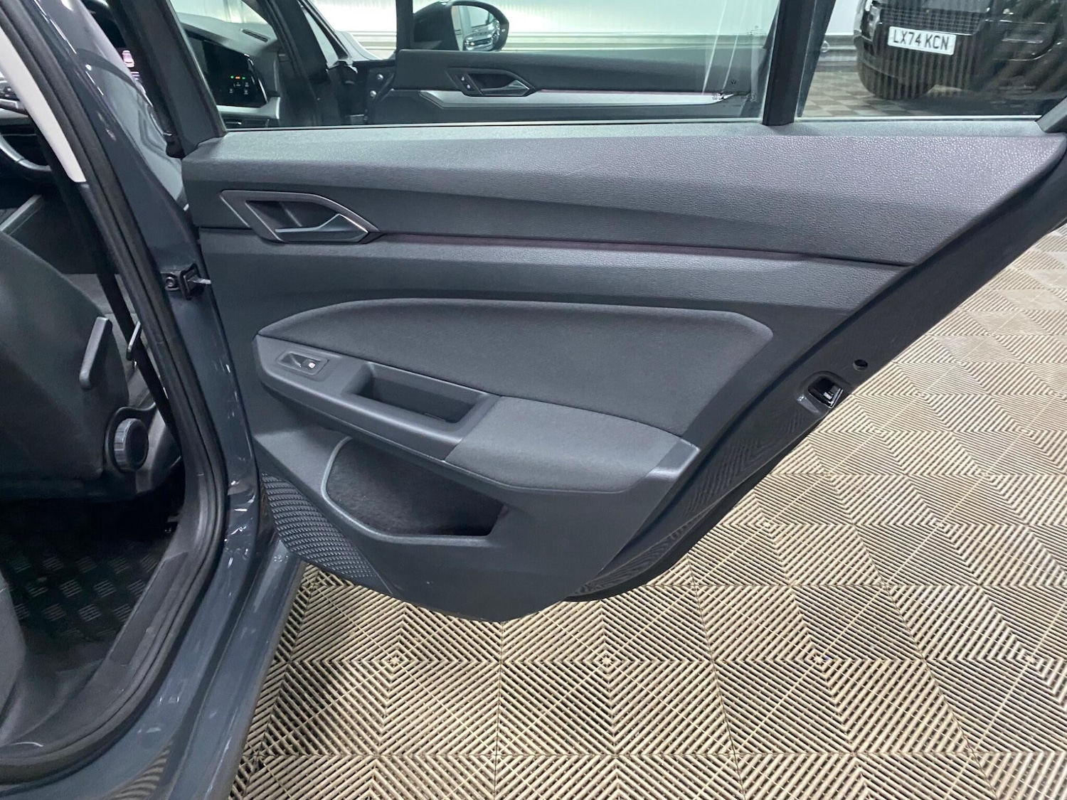 Used Volkswagen Golf 2021 for sale - 77314878: Photo 41