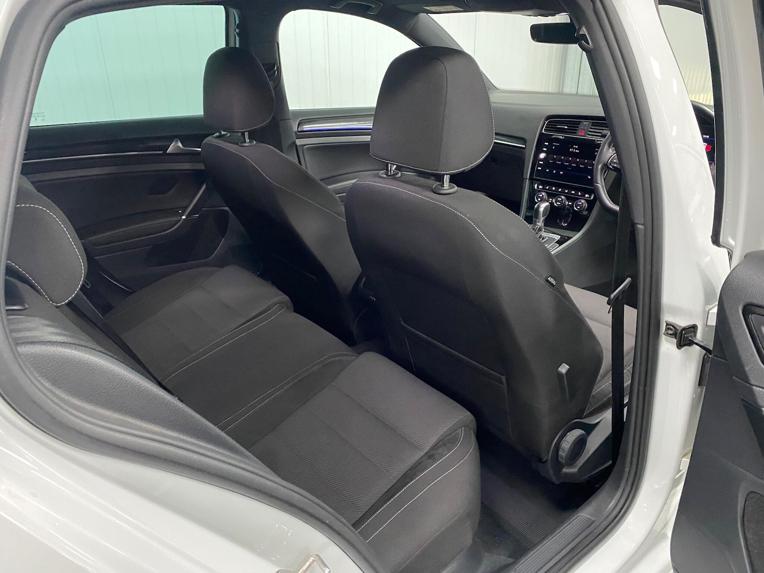 Used Volkswagen Golf for sale - 76753372: Photo 43