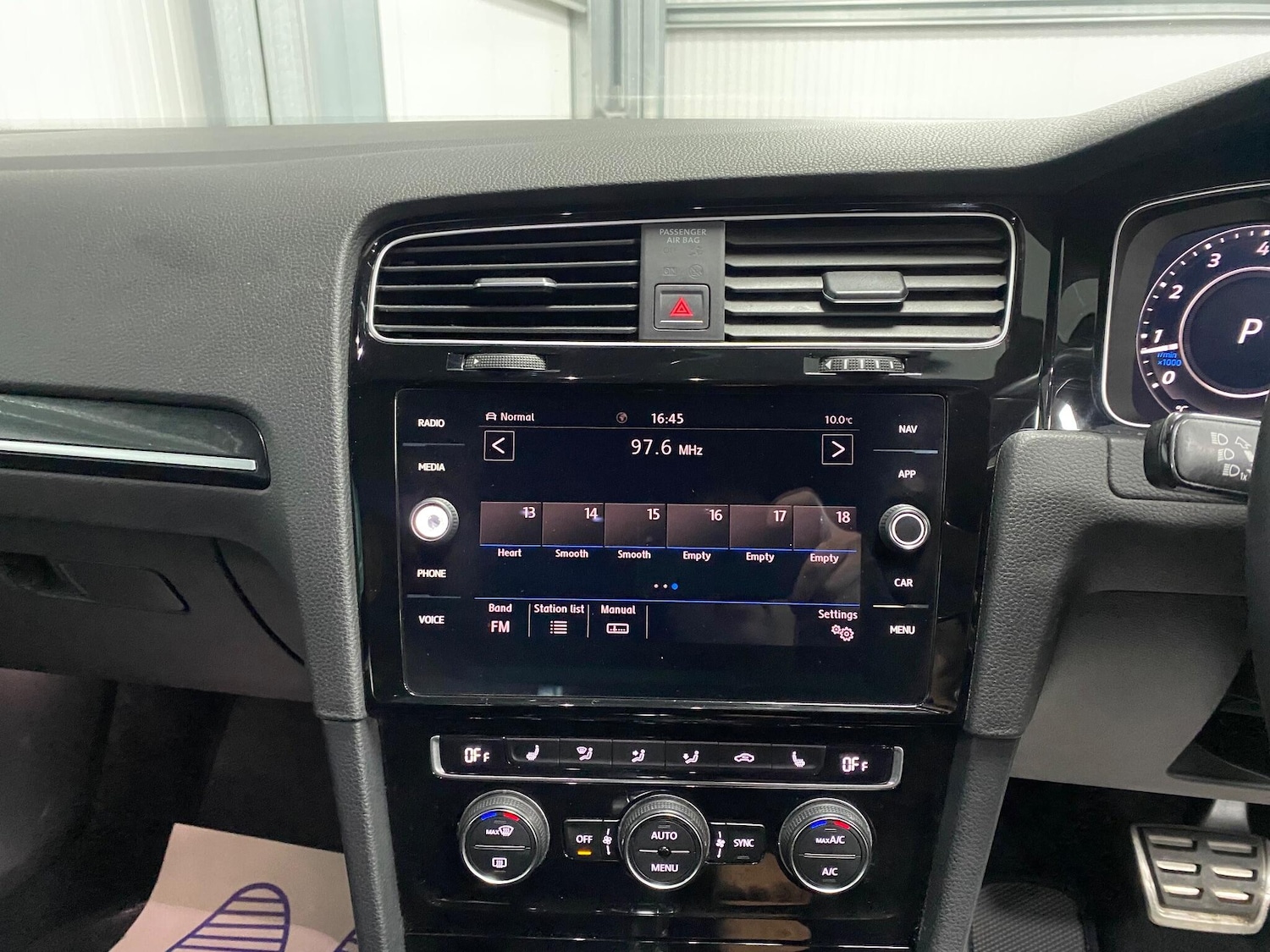 Used Volkswagen Golf for sale - 76753372: Photo 50