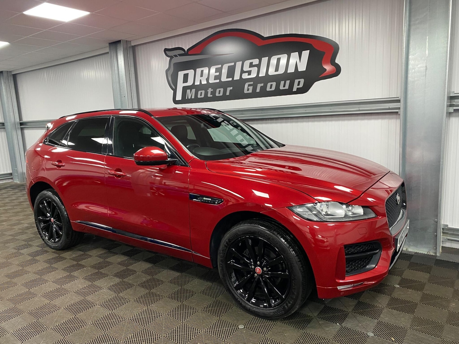 Used Jaguar F-Pace for sale - 76440453: Photo 2