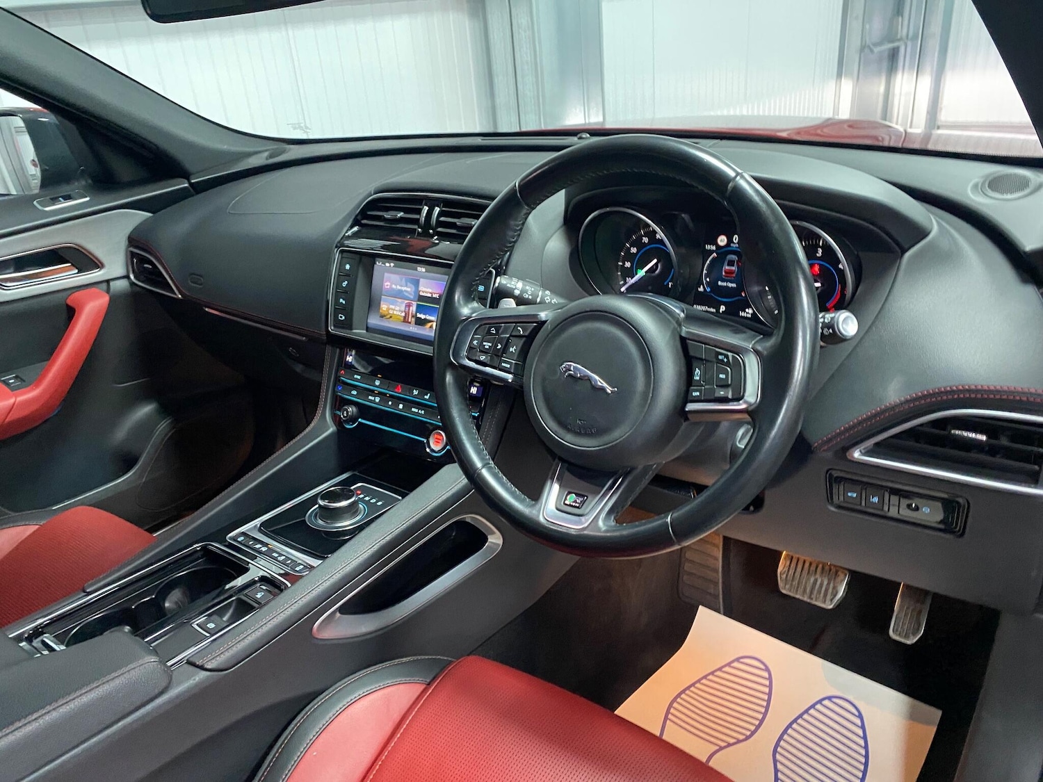 Used Jaguar F-Pace for sale - 76440453: Photo 38