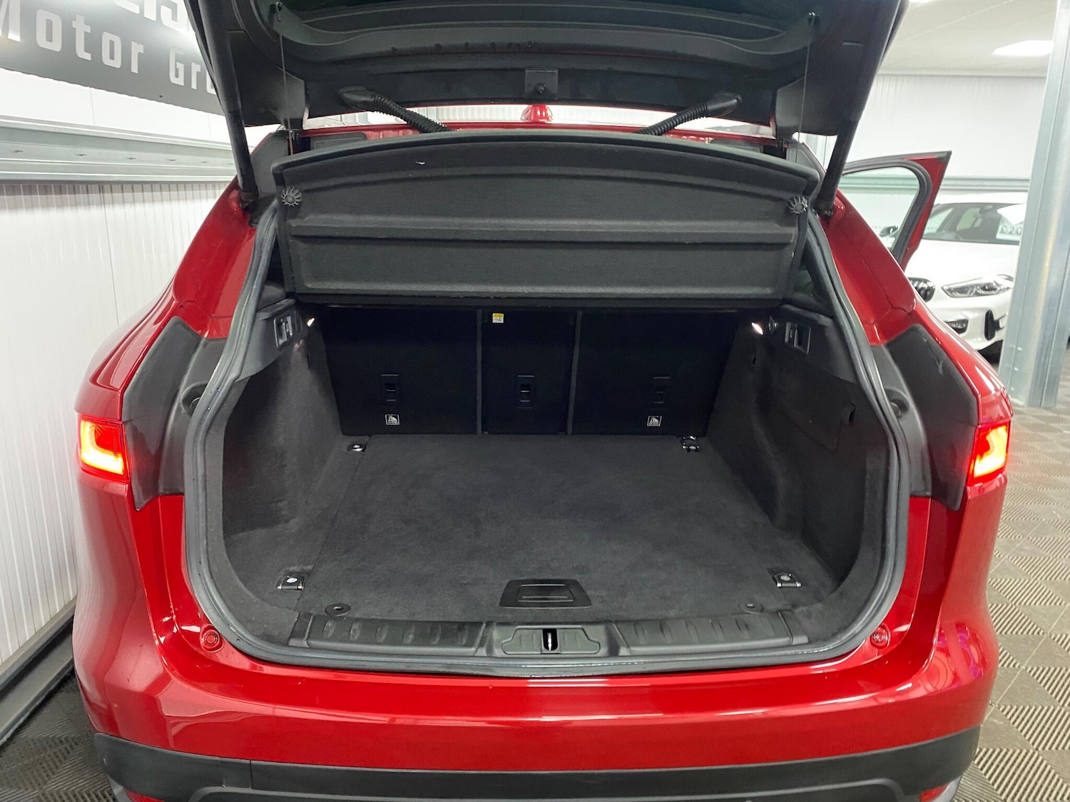 Used Jaguar F-Pace for sale - 76440453: Photo 48