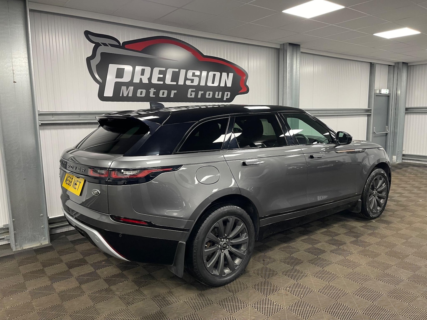 Used Land Rover Range Rover Velar 2018 for sale - 78086767: Photo 31