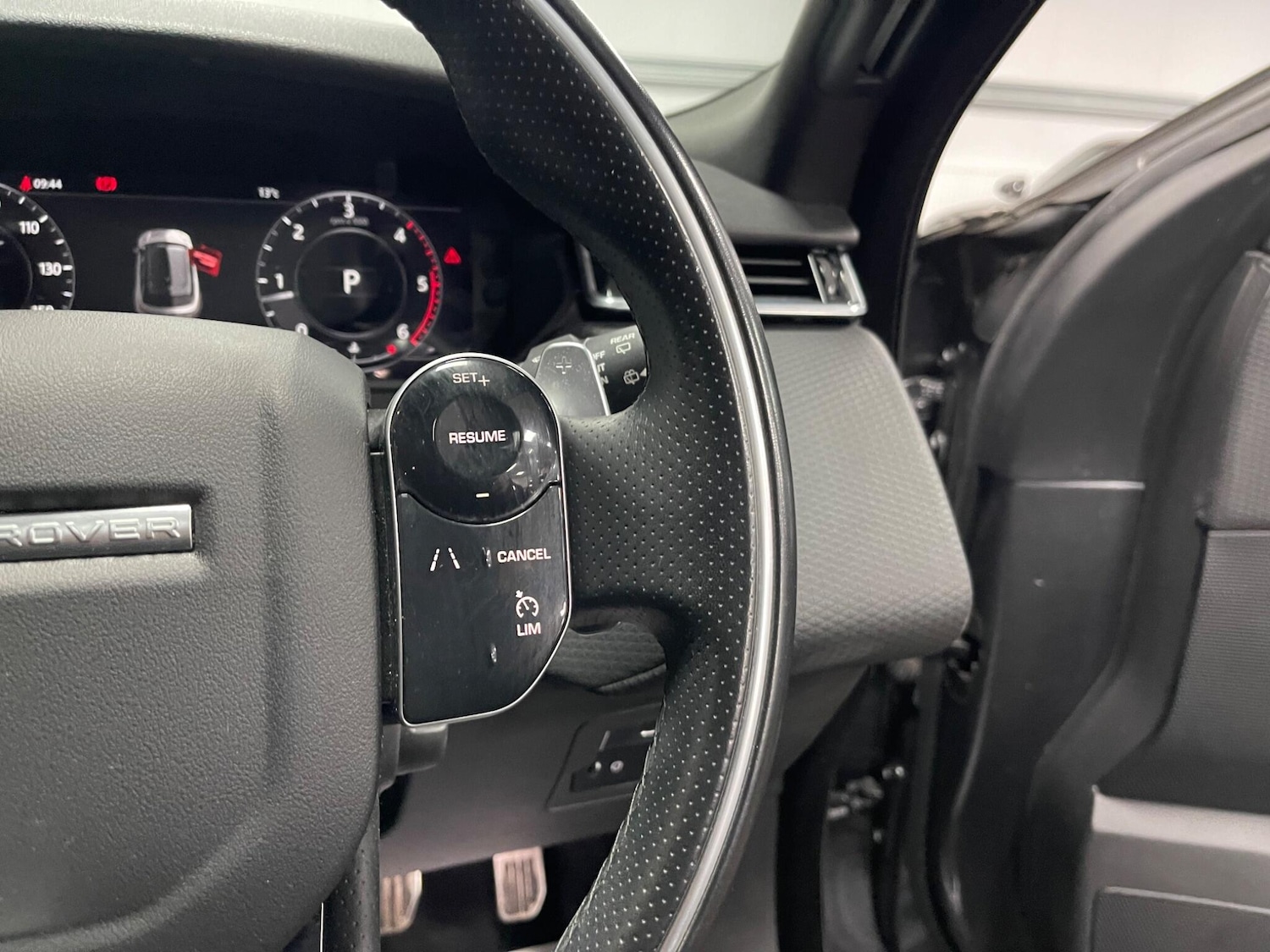 Used Land Rover Range Rover Velar 2018 for sale - 78086767: Photo 38