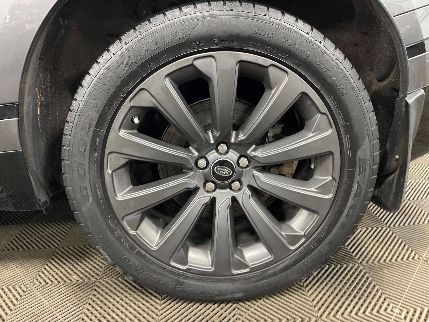 Used Land Rover Range Rover Velar 2018 for sale - 78086767: Photo 52