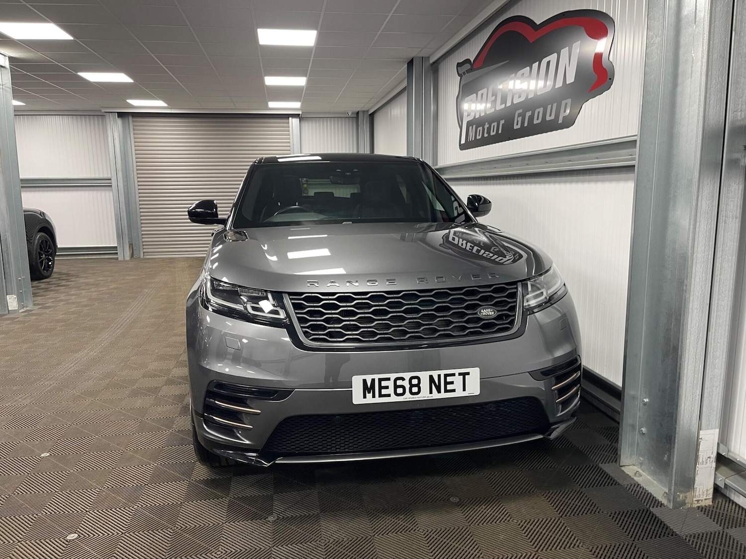 Used Land Rover Range Rover Velar 2018 for sale - 78086767: Photo 8