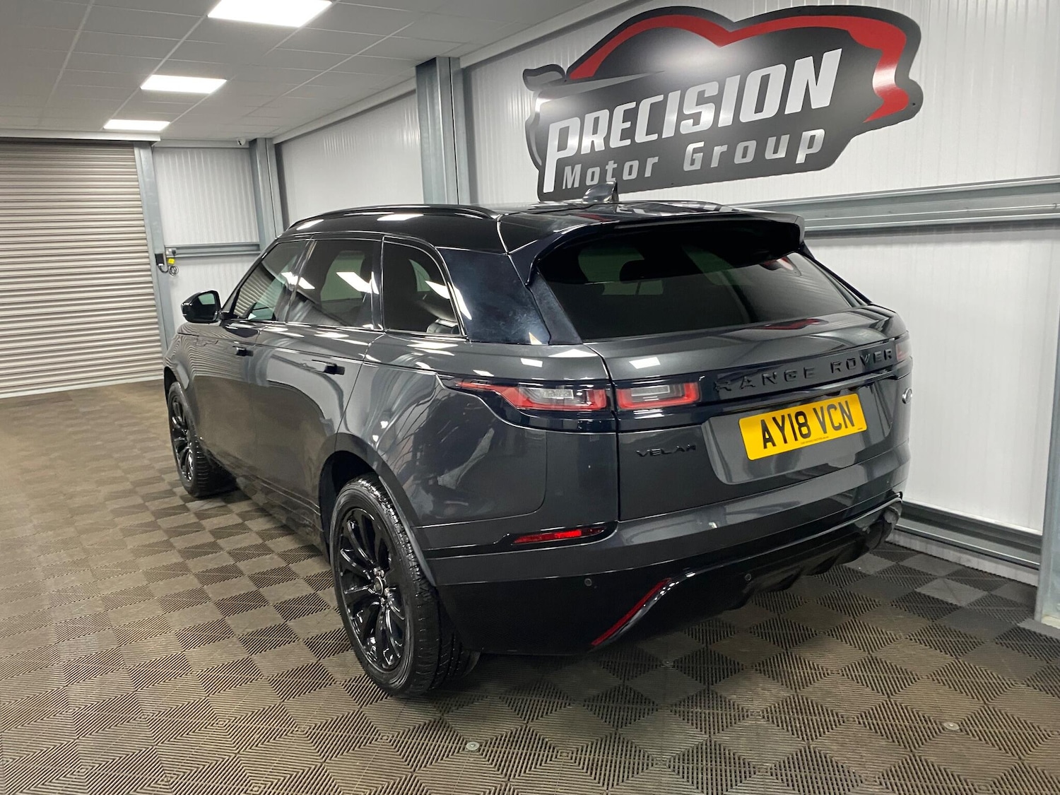Used Land Rover Range Rover Velar 2018 for sale - 76607864: Photo 13